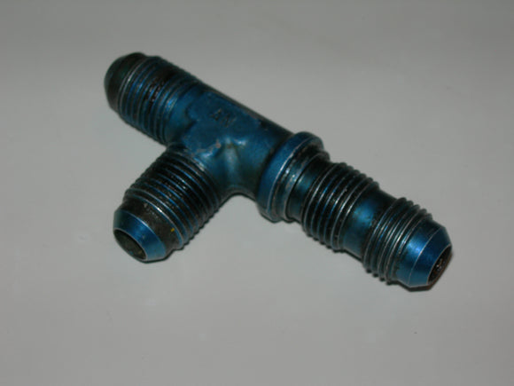 Tee, Bulkhead on Run - Flare/Flare/Flare - 3/8