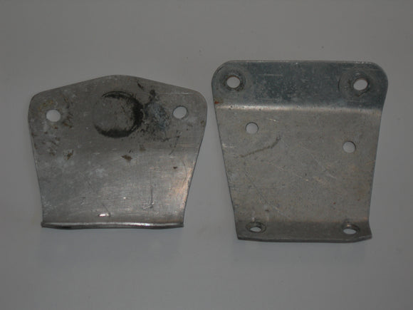 Mount, Shock - Cowling - Assembly