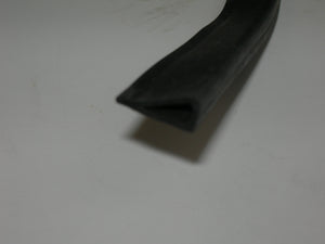 Trim, Rubber - 9/16" Base/Top - 1/4" High