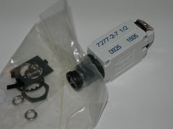 Breaker, Circuit - Push/Pull - 7.5 Amp - Klixon
