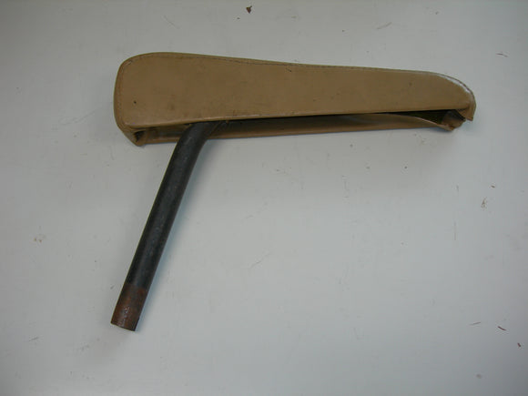 Arm Rest, Rear Seat - B-95 - Travelair