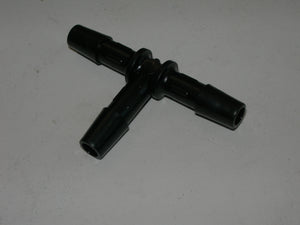 Fitting, Tee - 1/4" x 1/4" x 1/4" Hose - Black Polyethylene
